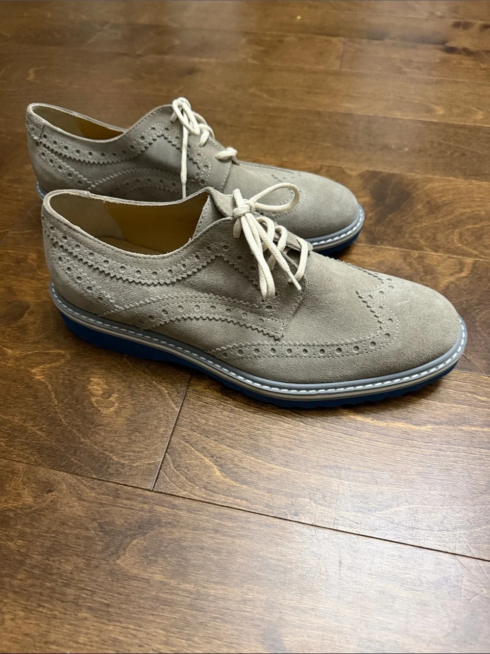NWT, Florsheim Men's Suede Wingtip Derbys in Light Taupe